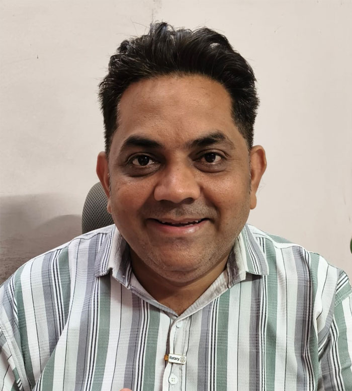 Dr Mukesh Nainav (Teli)