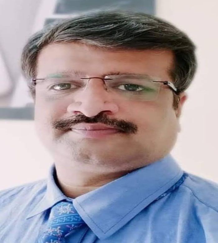 Dr. Rahul Kulkarni